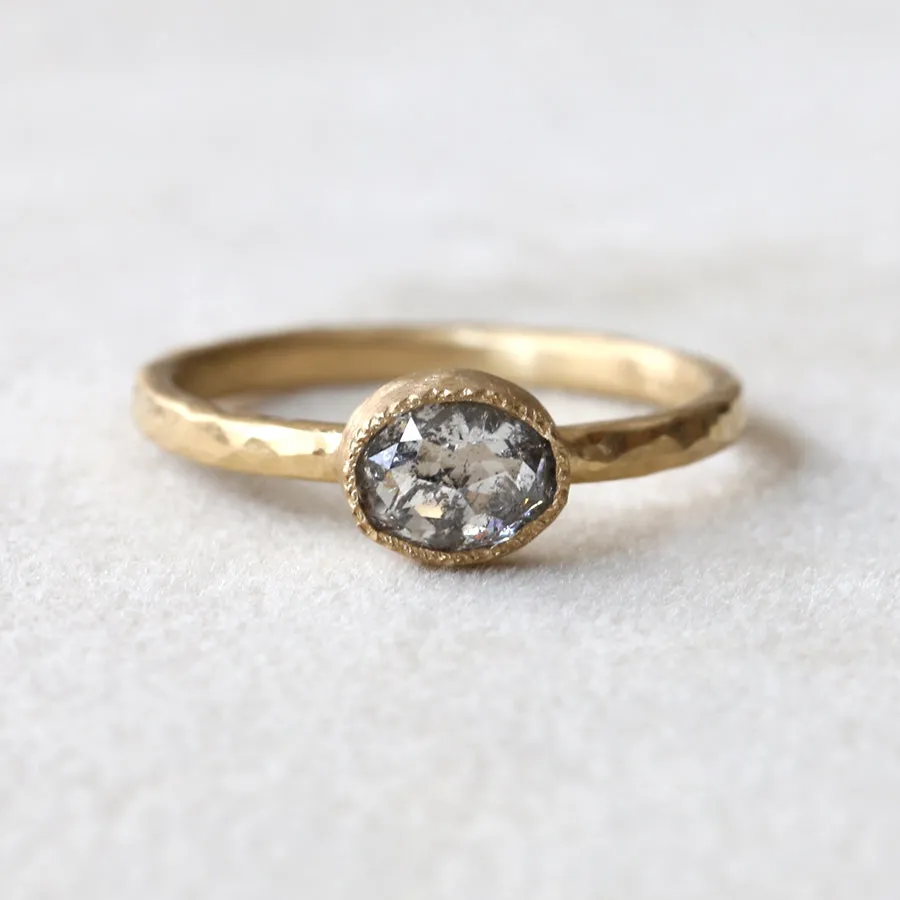 0.83ct Salt & Pepper diamond ring