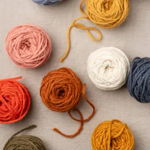 100% wool rug yarn (100g) - bundle of 10