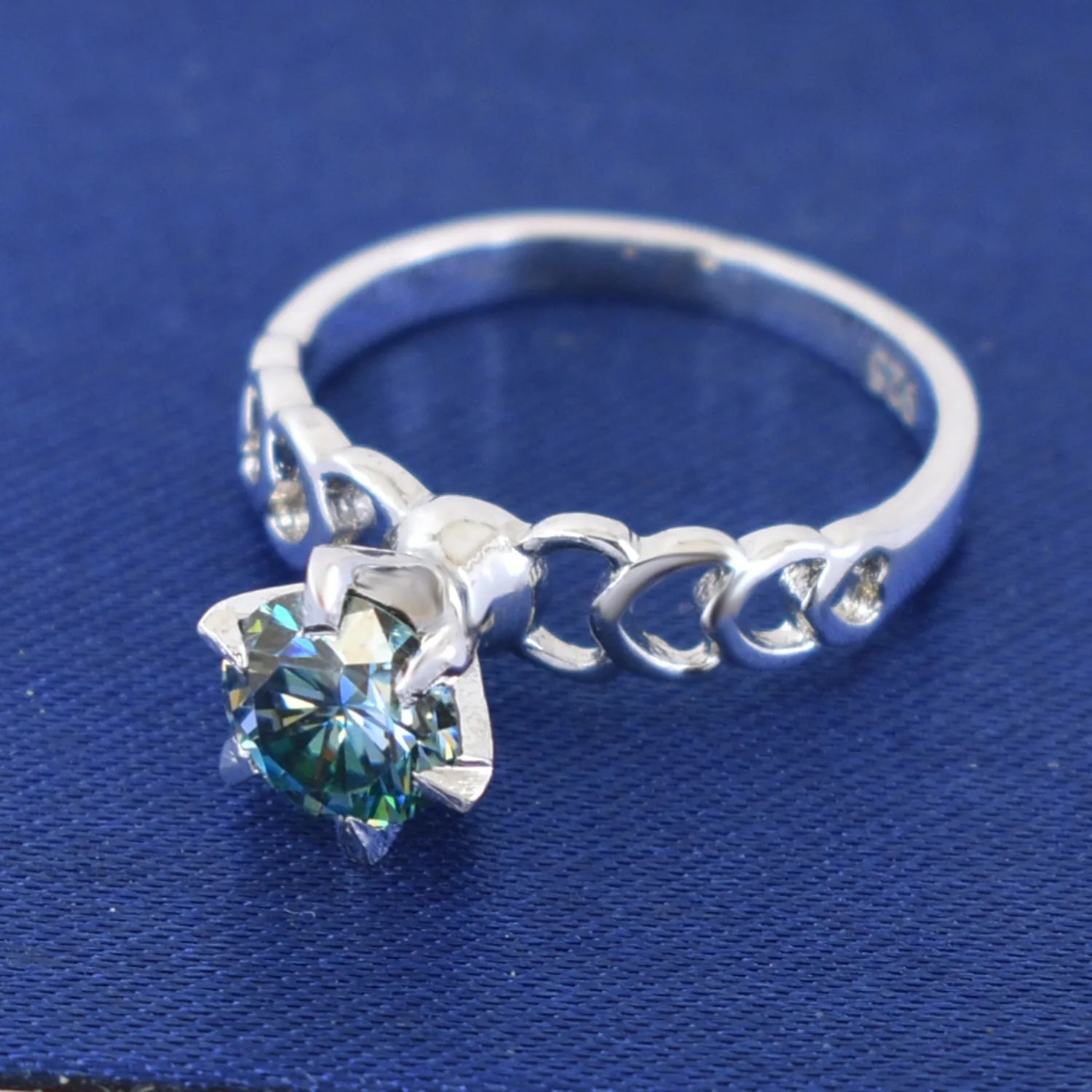 1.10 Ct Blue Diamond Solitaire Ring In Round Brilliant Cut with Fancy Band, AAA Quality, Great Shine & Luster ! Watch Video