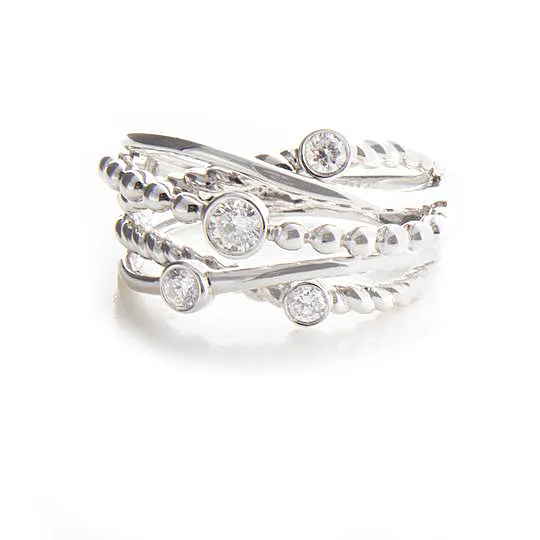 14K Twist White Gold Diamond Ring