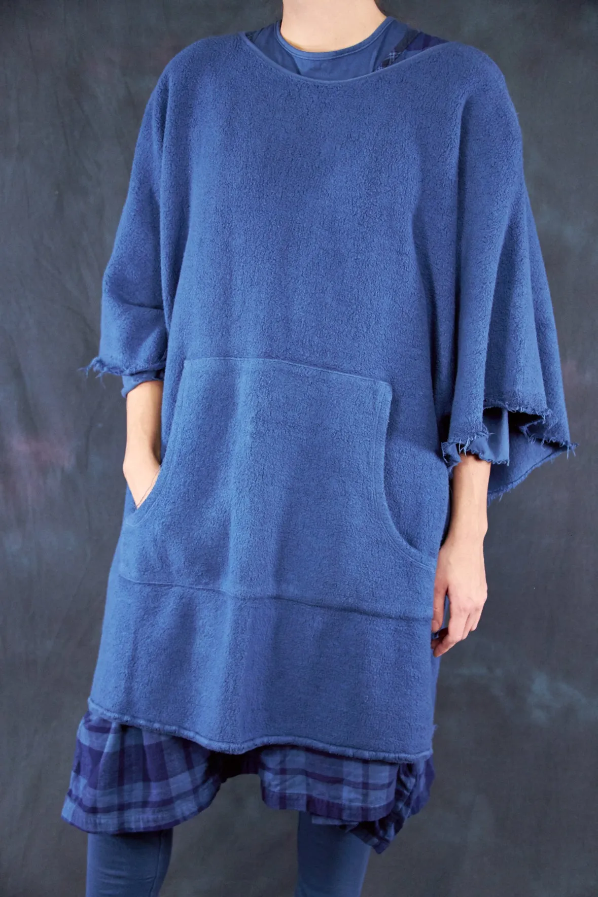 1589 Sherpa Poncho Joy Bird-U