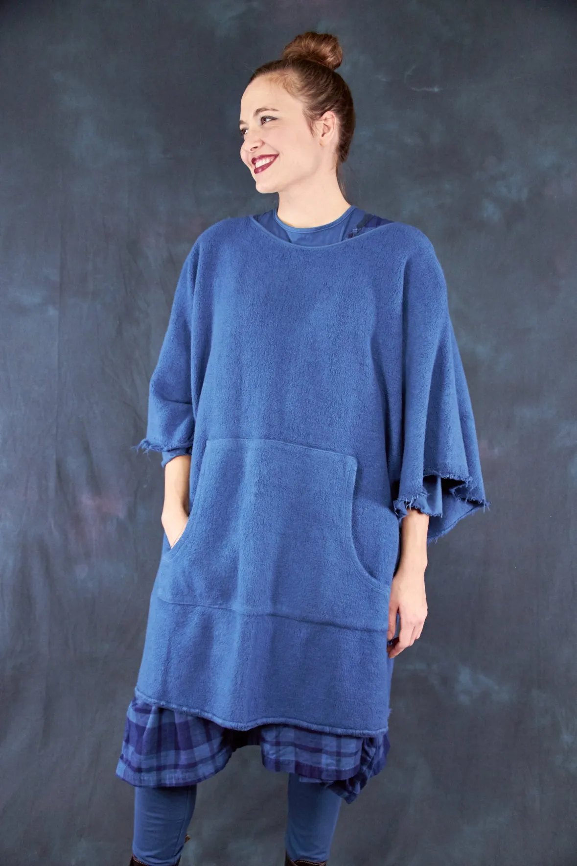 1589 Sherpa Poncho Joy Bird-U