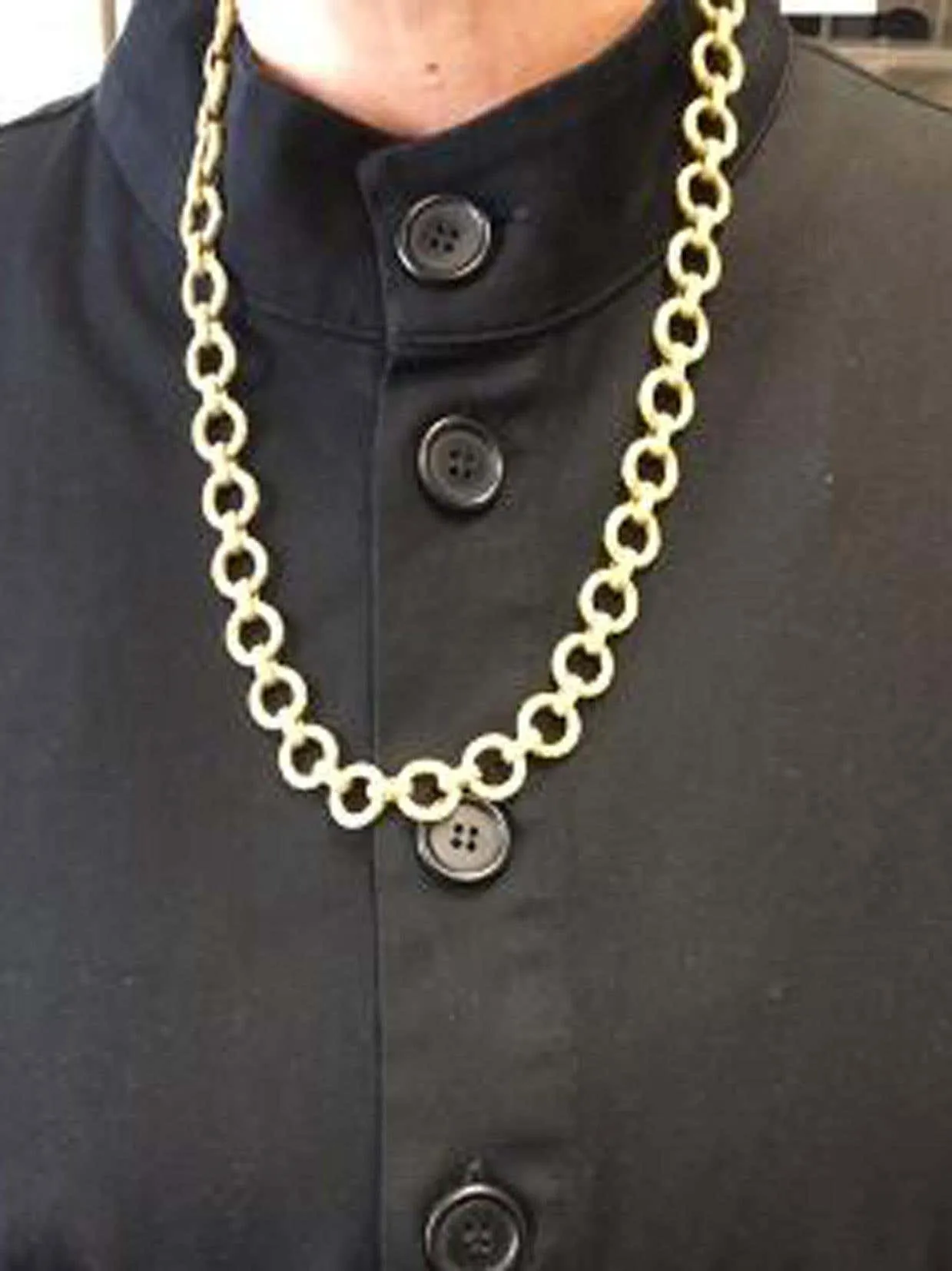 1980s Long Textured Link 18 Karat Gold Chain Necklace