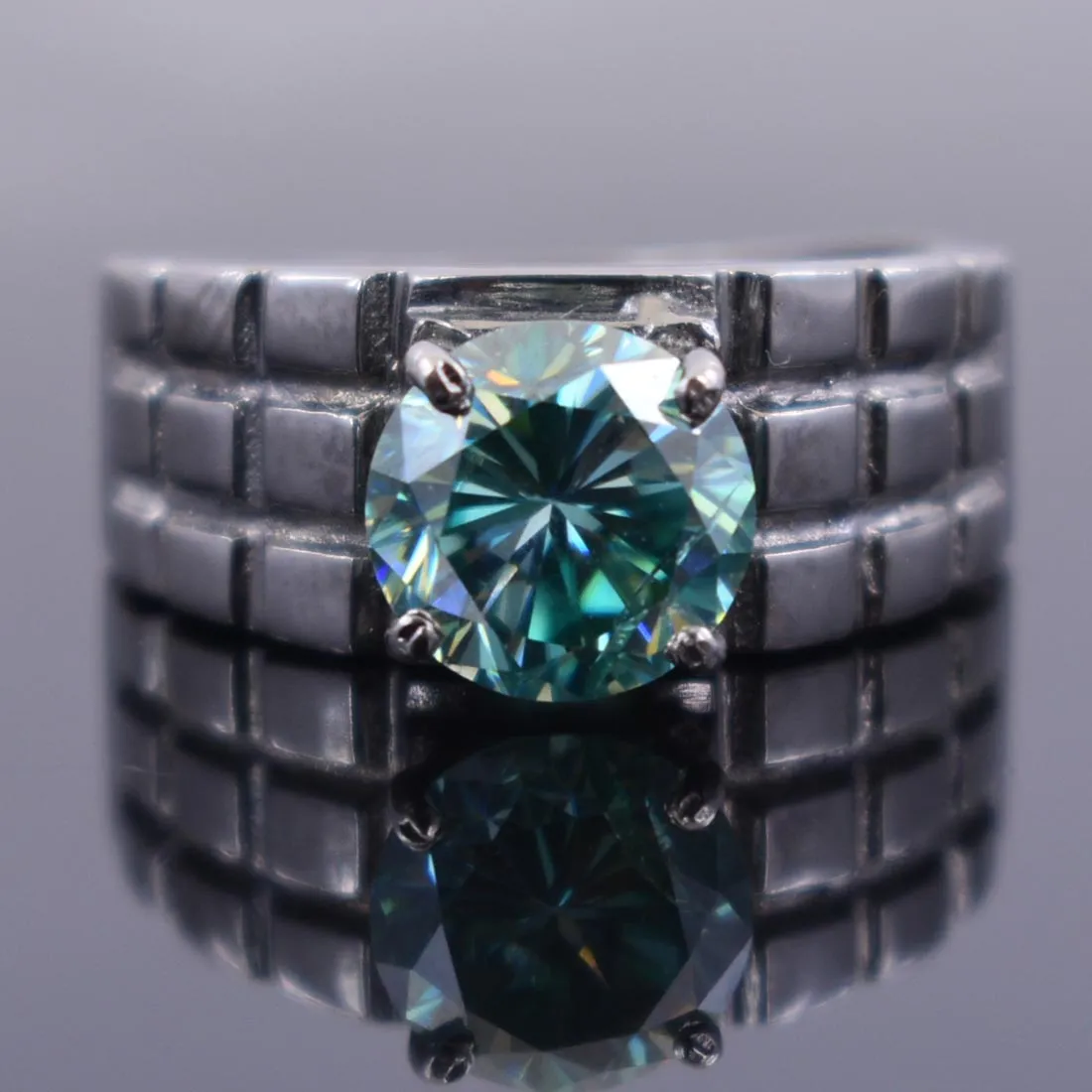 2.50 Ct Certified Blue Diamond Solitaire Men's Band Ring In Black Gold. Great Brilliance & Excellent Cut