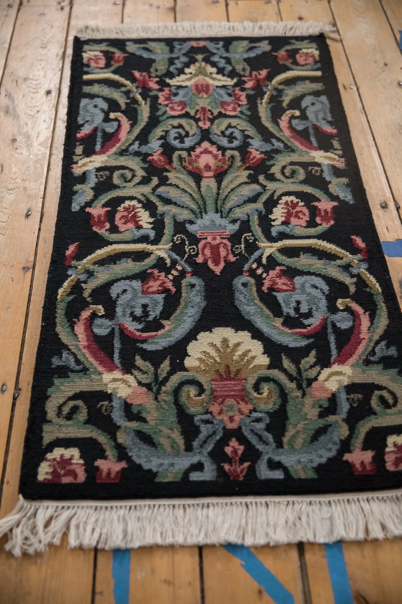 2x4 Vintage Contemporary Indian Savonnerie Design Rug Runner