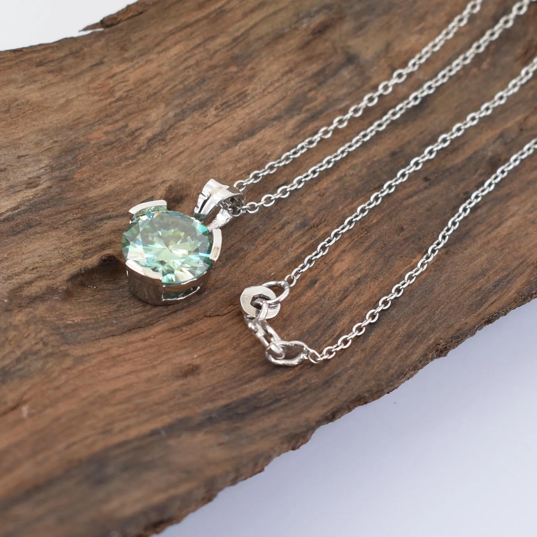 3 Carat Certified Amazing Blue Diamond Solitaire Pendant in 925 Silver, Great Shine & Elegant! Ideal Gift For Wife ,Girlfriend