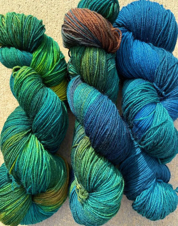 3 color groups