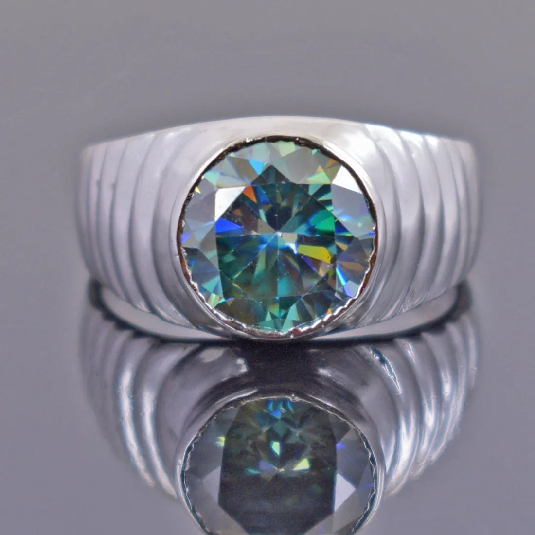 4.15 Ct AAA Certified Stunning Blue Diamond Solitaire Ring in Bezel Setting. Excellent Cut & Great Brilliance