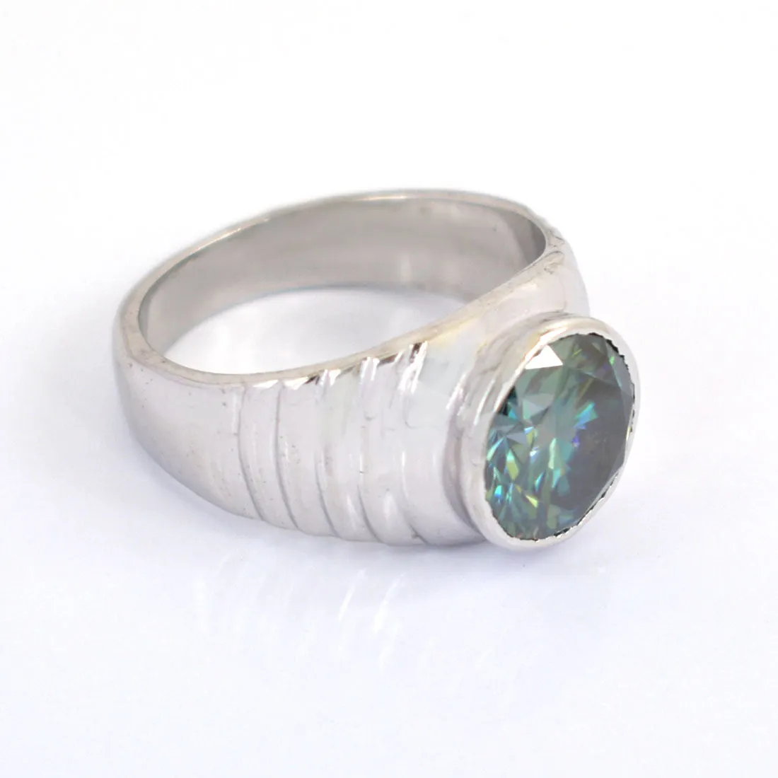 4.15 Ct AAA Certified Stunning Blue Diamond Solitaire Ring in Bezel Setting. Excellent Cut & Great Brilliance