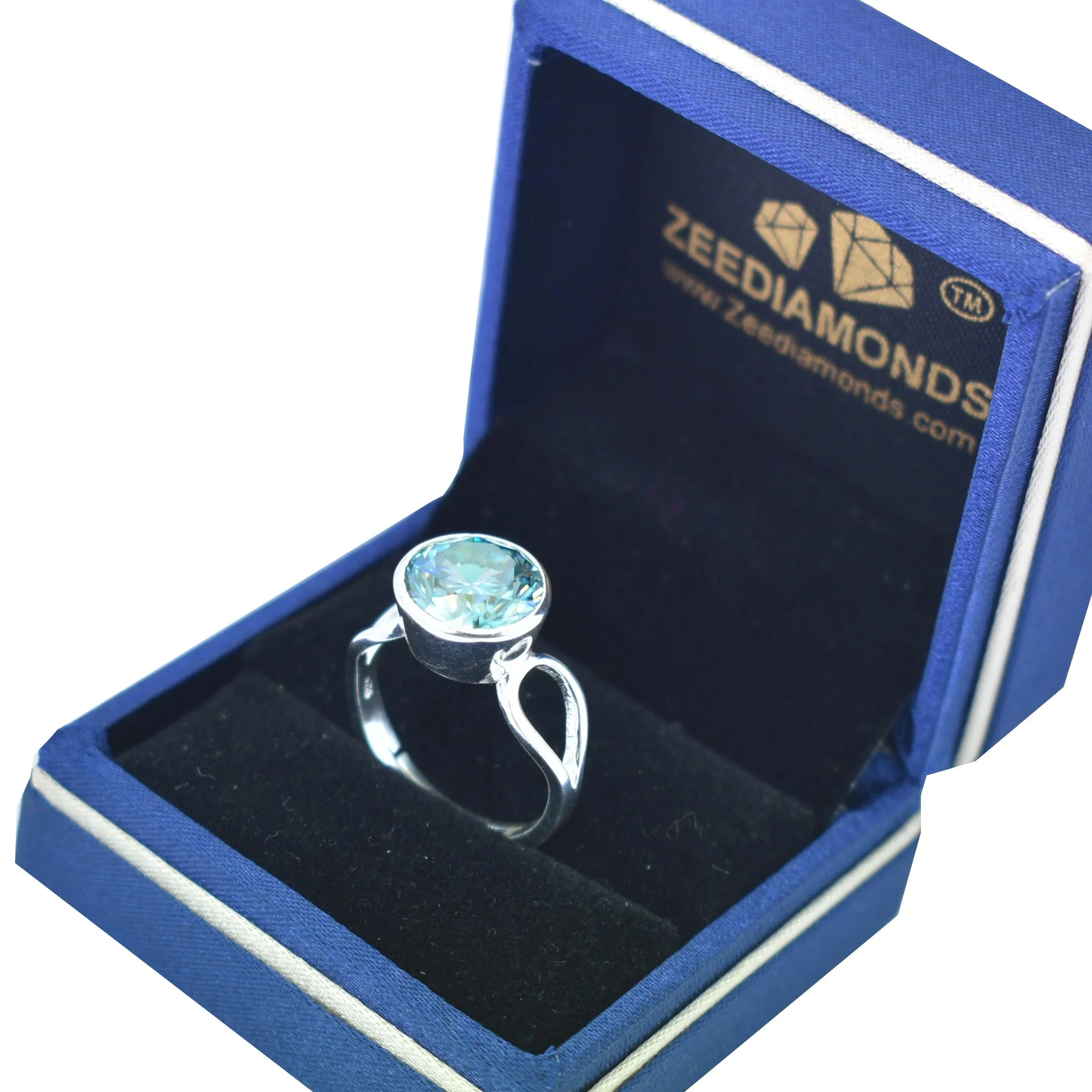 4.50 Ct AAA Certified Beautiful Blue Diamond Solitaire Ring in 925 Silver, Latest Collection and Great Sparkle