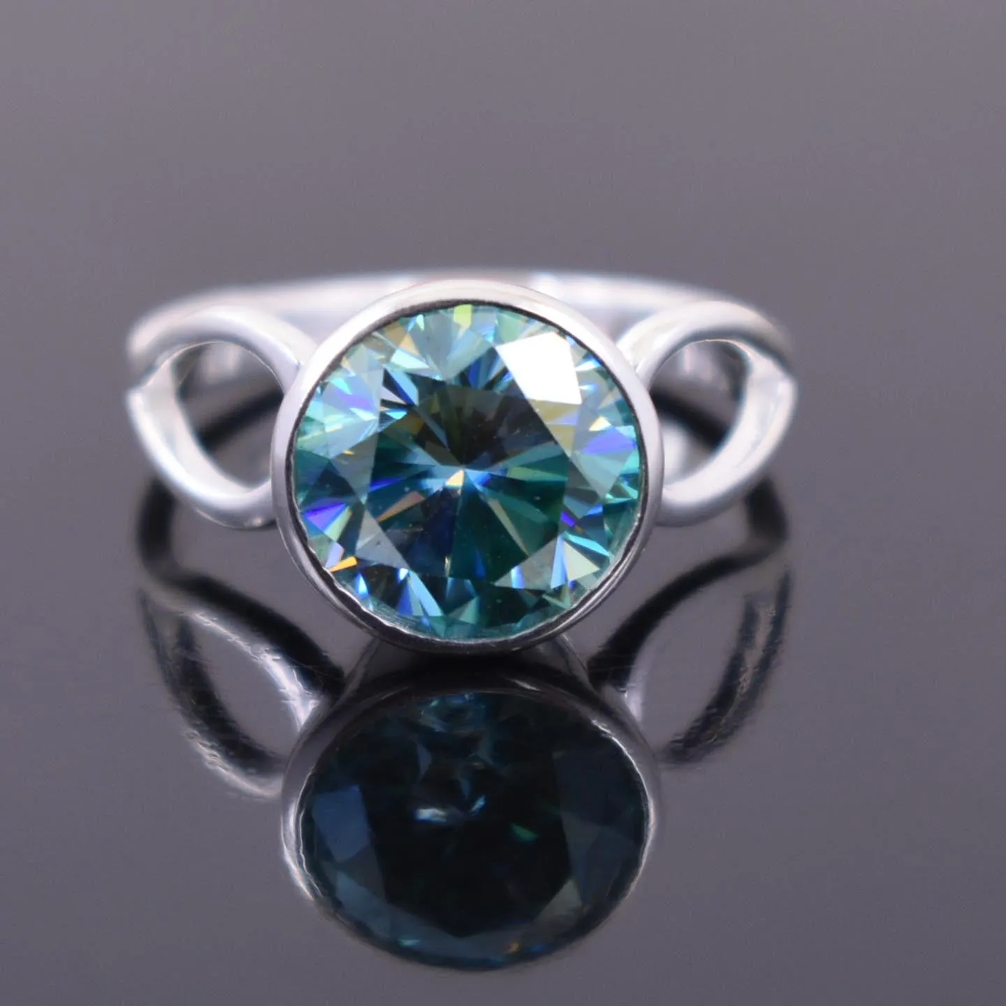 4.50 Ct AAA Certified Beautiful Blue Diamond Solitaire Ring in 925 Silver, Latest Collection and Great Sparkle