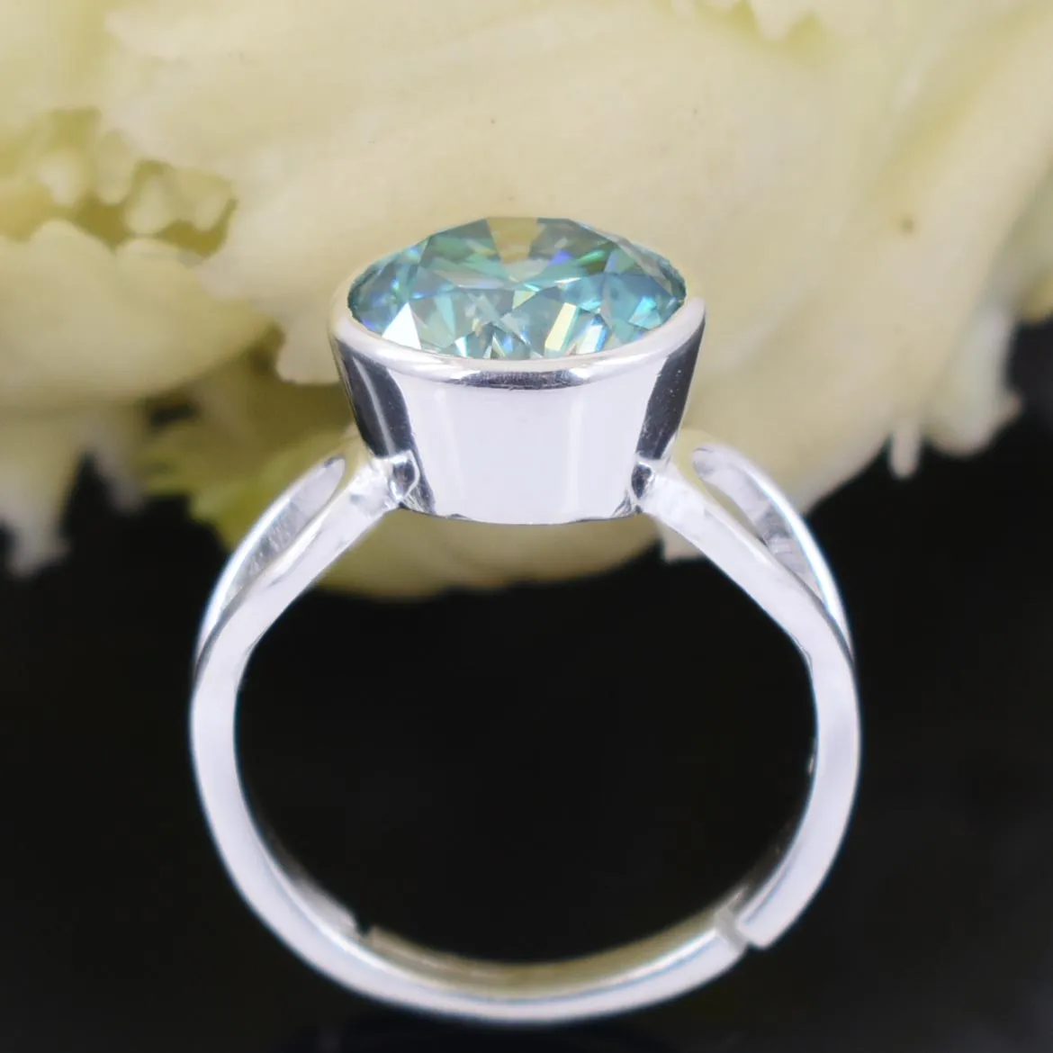 4.50 Ct AAA Certified Beautiful Blue Diamond Solitaire Ring in 925 Silver, Latest Collection and Great Sparkle