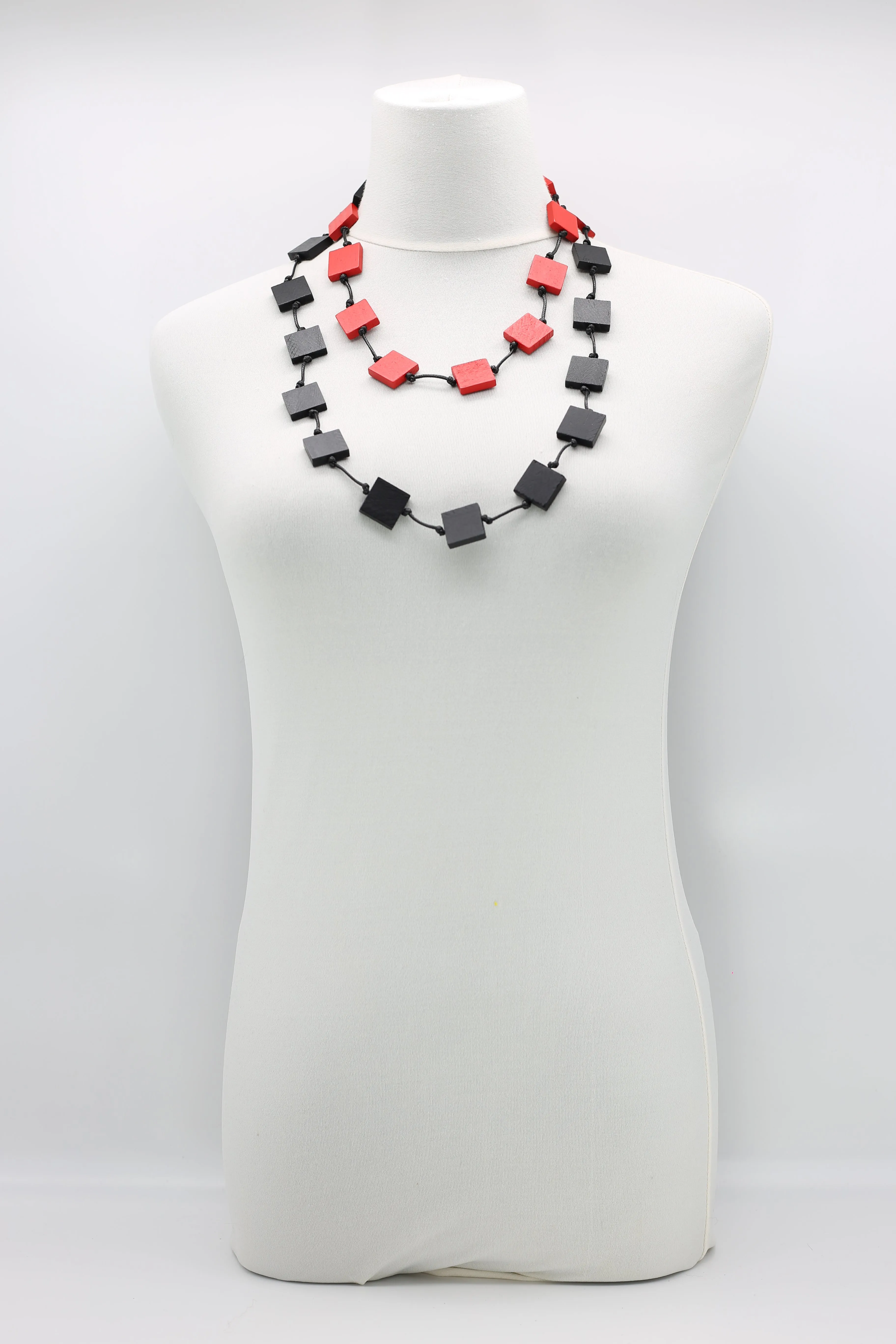 5 STRAND 3X3 RECYCLED WOOD SQUARES NECKLACE - DUO