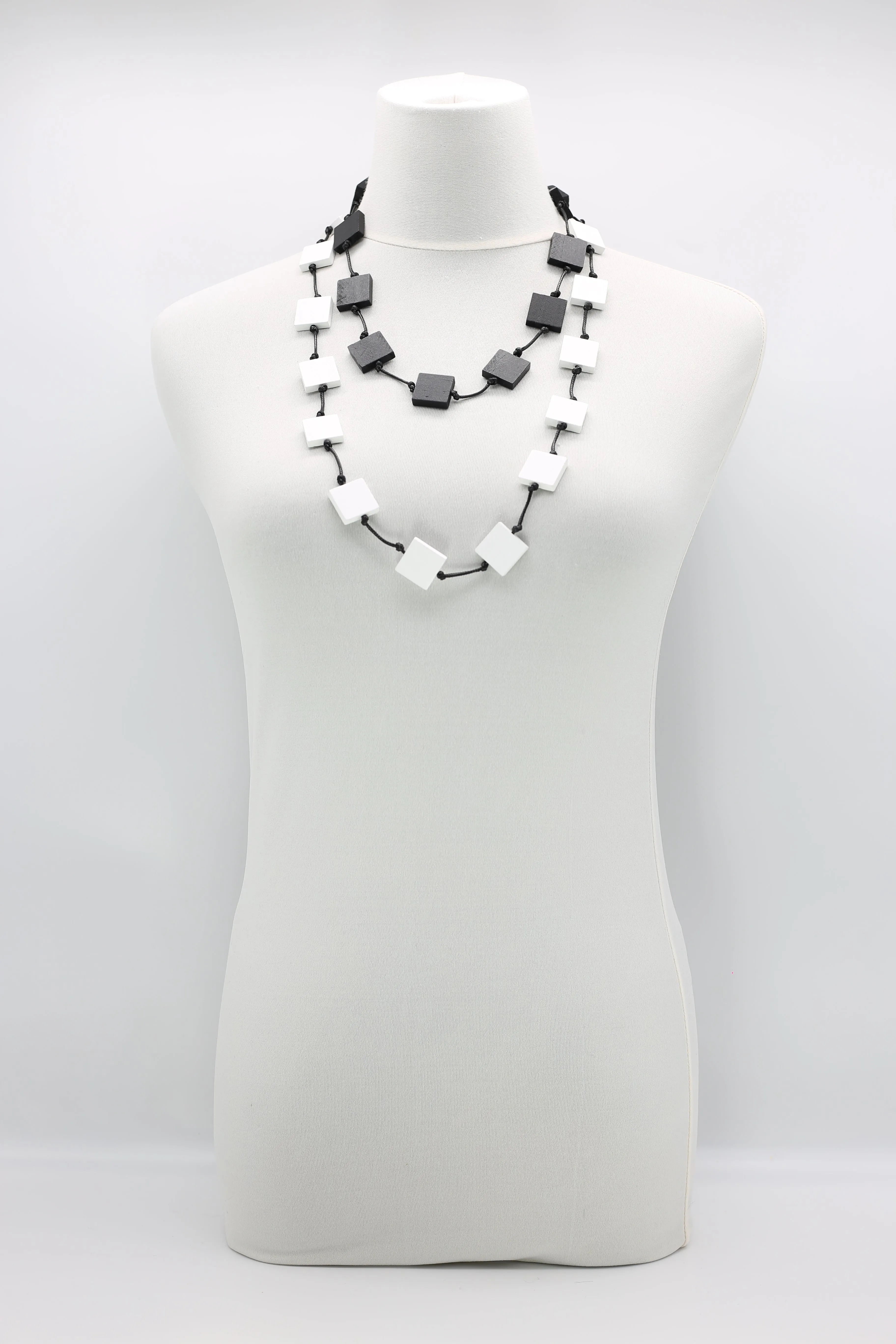 5 STRAND 3X3 RECYCLED WOOD SQUARES NECKLACE - DUO