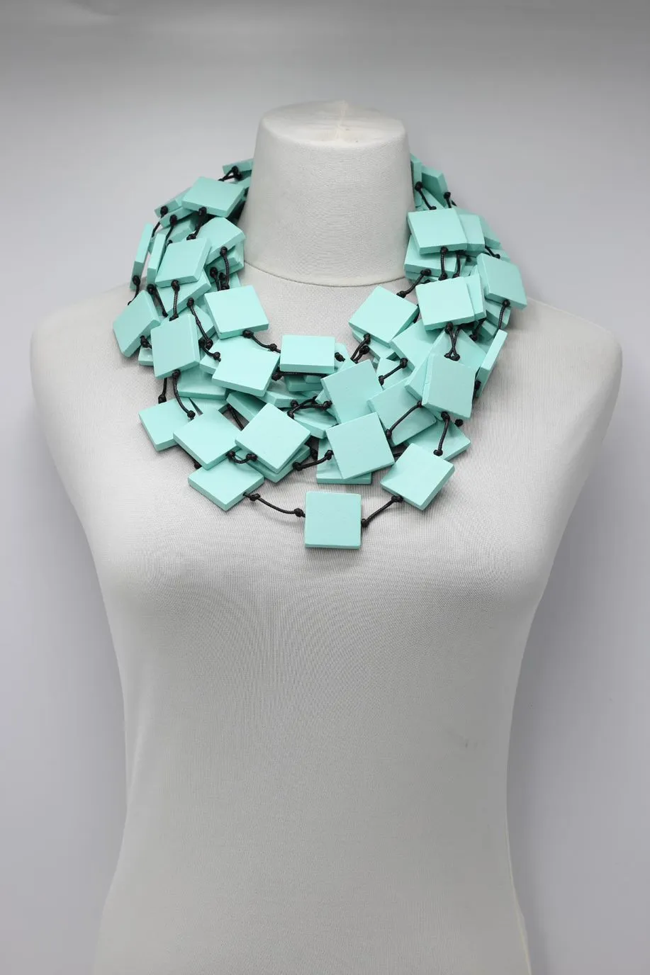 5 Strand 3x3 Squares Necklace