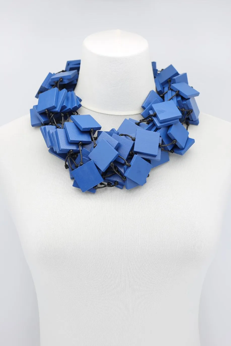 5 Strand 3x3 Squares Necklace