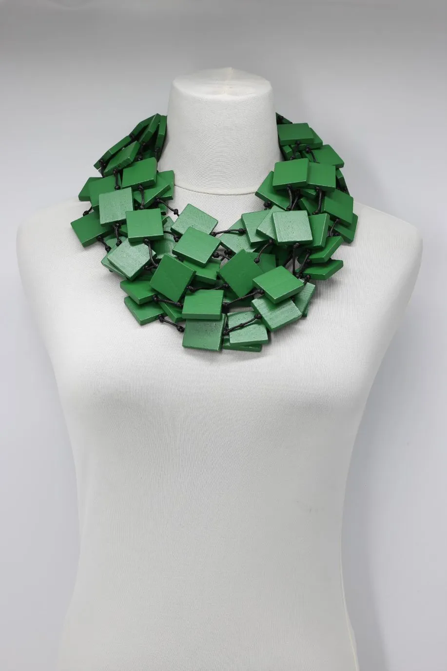 5 Strand 3x3 Squares Necklace