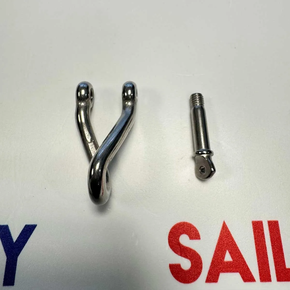 5mm Stainless Steel Twisted D Shackle