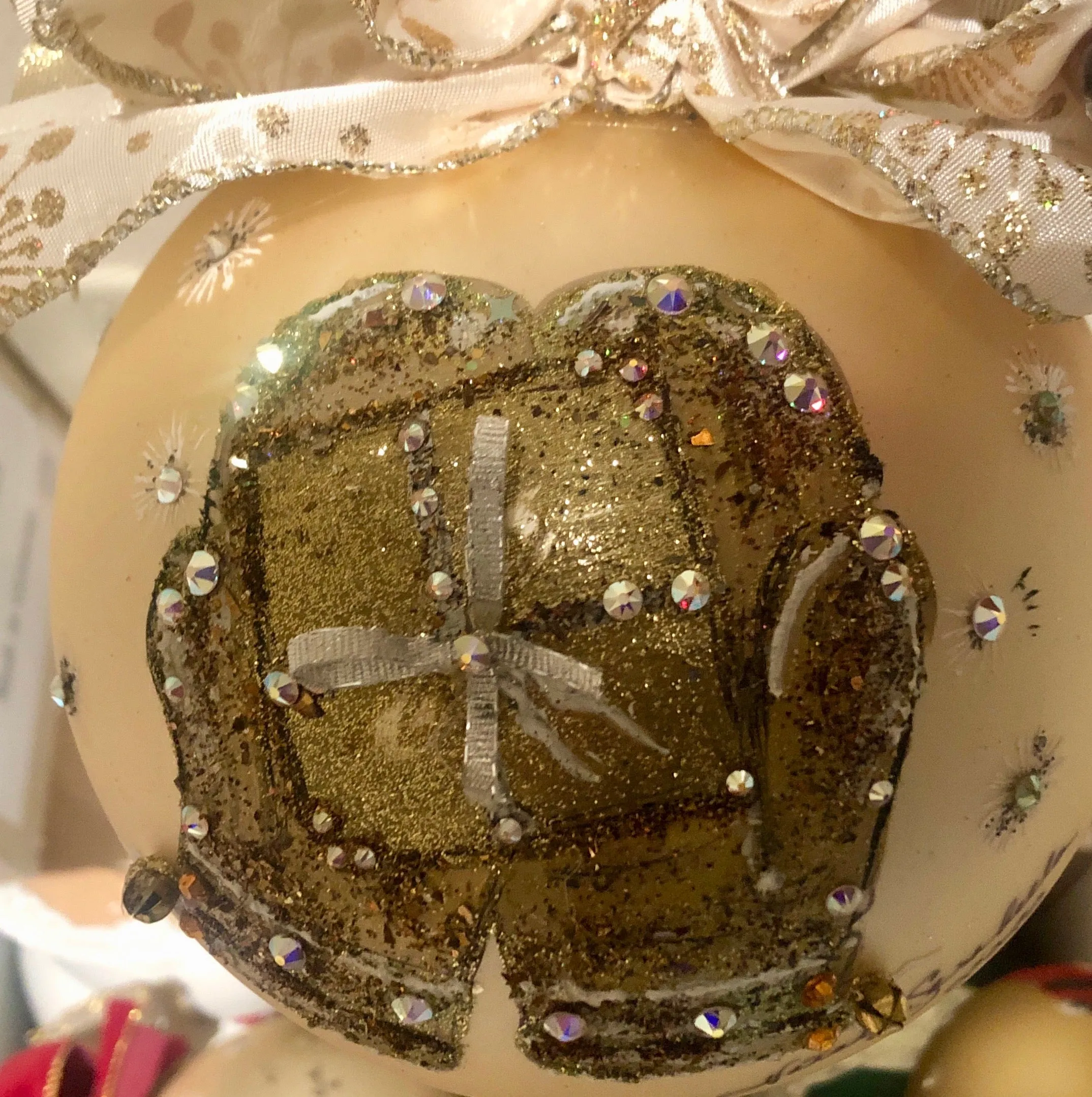 6" DO NOT OPEN ‘TILL CHRISTMAS/HANUKKAH