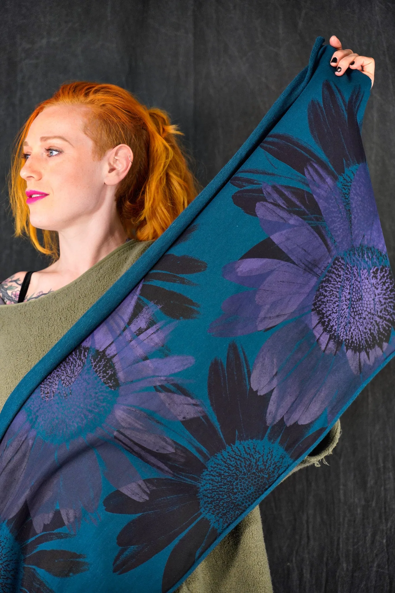 8002 Handprinted Blue Fish Scarf-Teal Mega Bloom Daisy