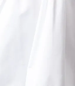 8008 - Cozy satin Romantic gown
