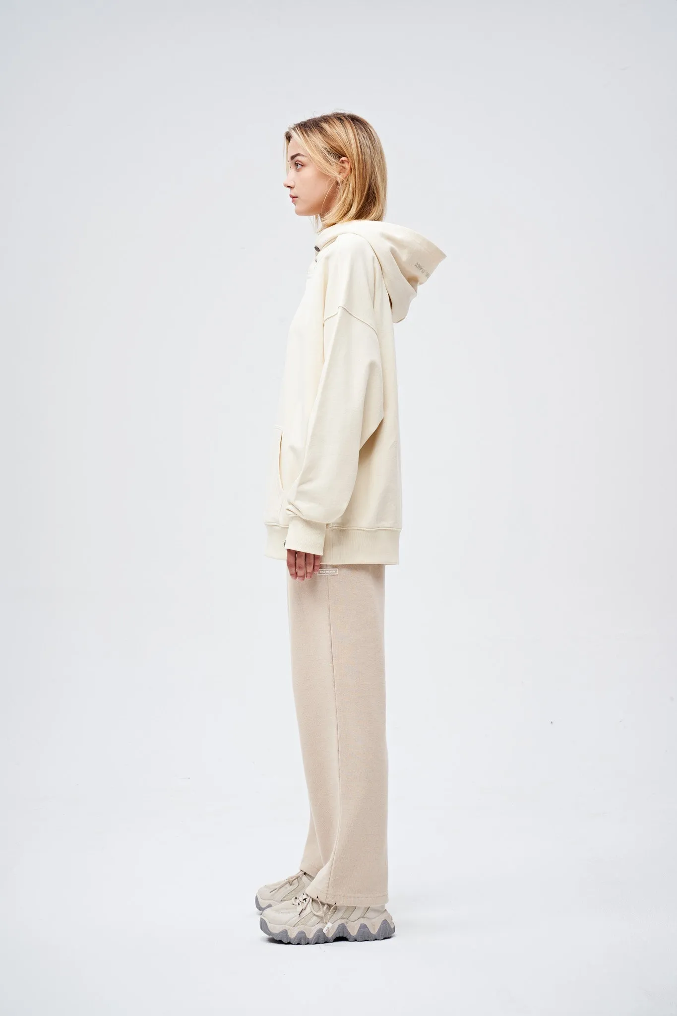 90s Vintage Two Seasons Hoodie Cream