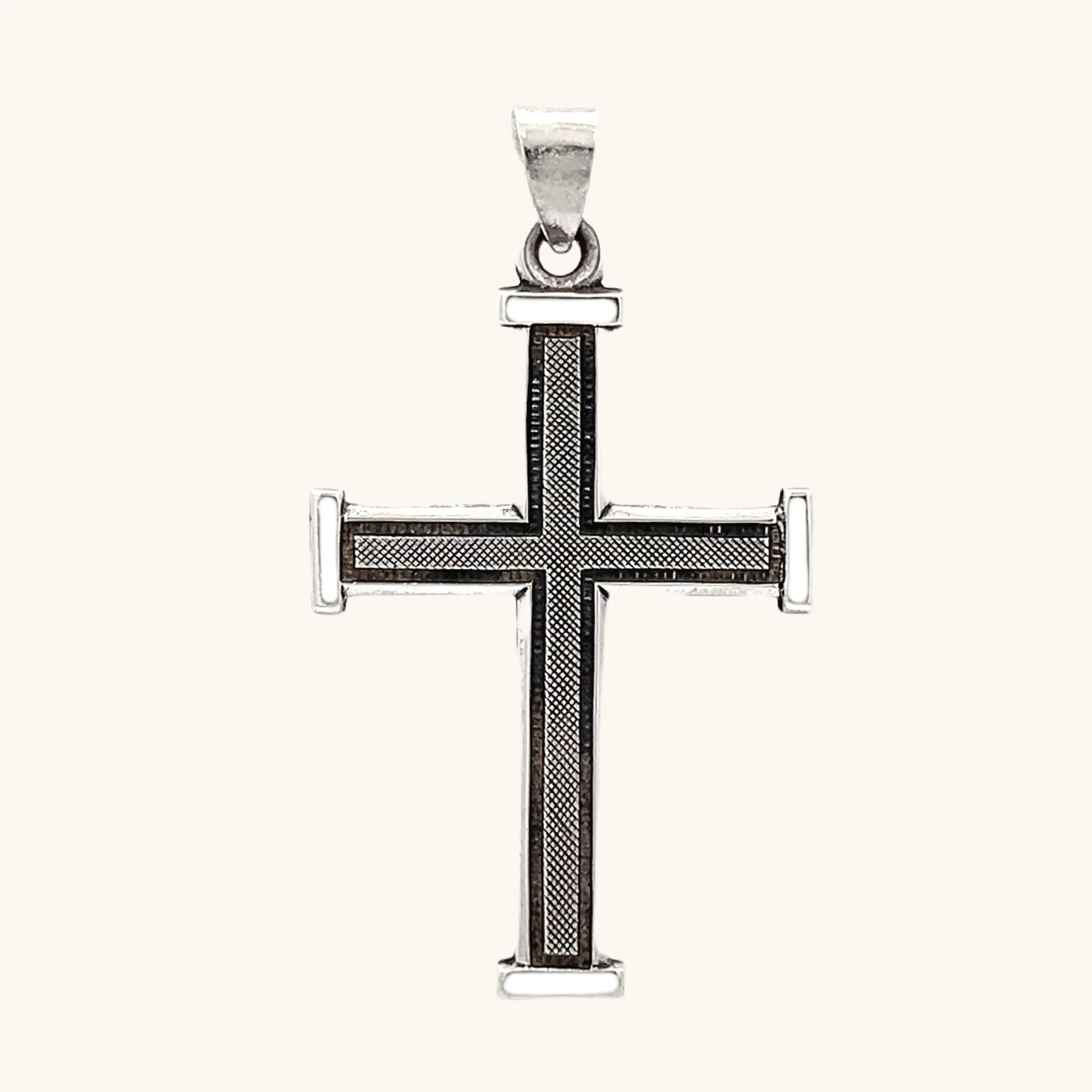 925 STERLING SILVER TEXTURED SQUARED EDGE CROSS PENDANT