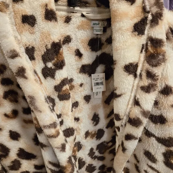 Aerie Leopard Print Robe | Size L/XL - NWT