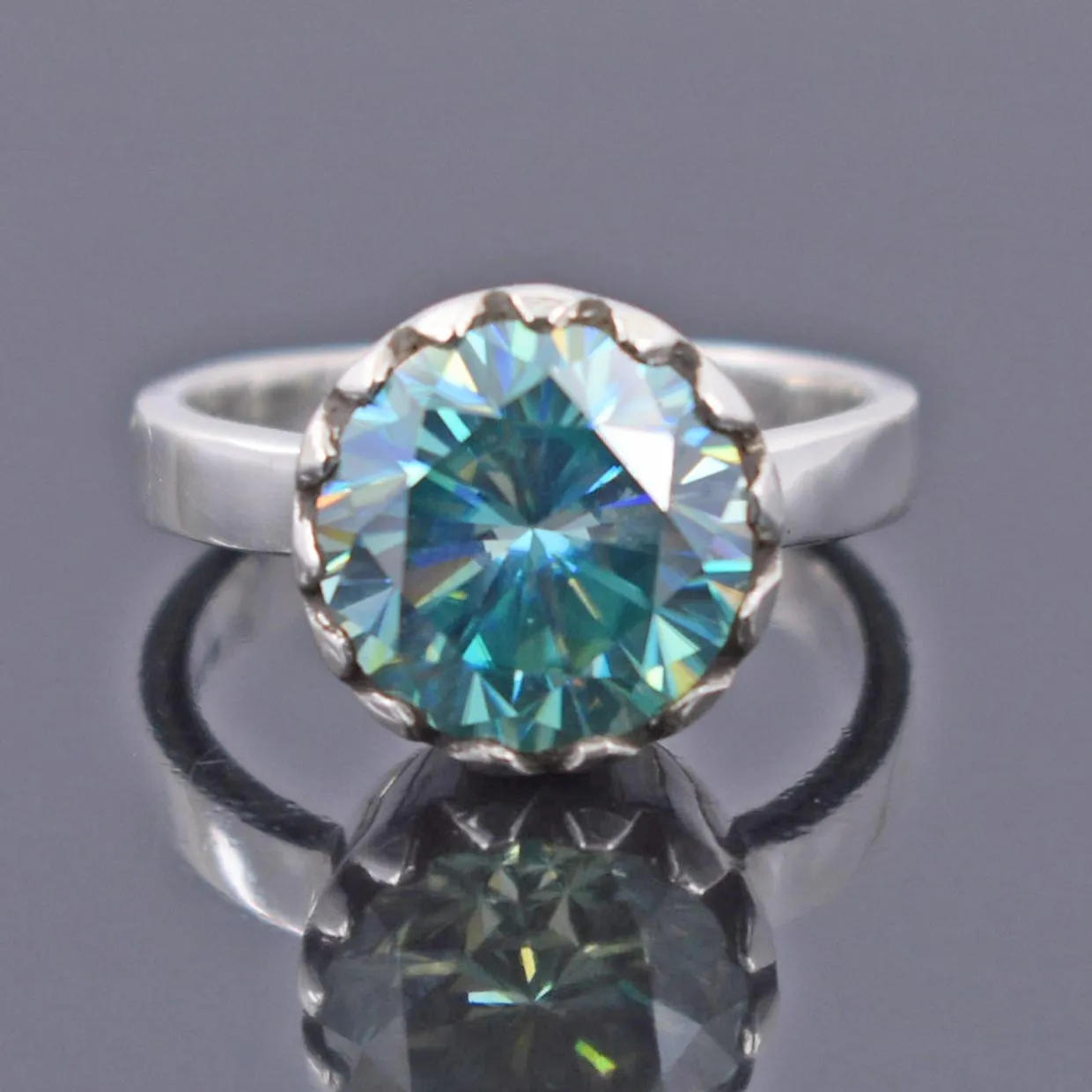 Amazing 5.00 Carat Certified Blue Diamond Solitaire Ring in 925 Silver. Excellent Luster & Great Shine!