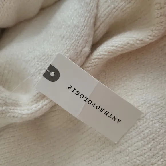 Anthropologie Ivory Slouchy Off the Shoulder or Cowl Neck Sweater Size M NWT