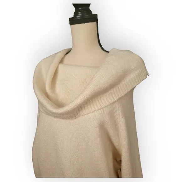 Anthropologie Ivory Slouchy Off the Shoulder or Cowl Neck Sweater Size M NWT