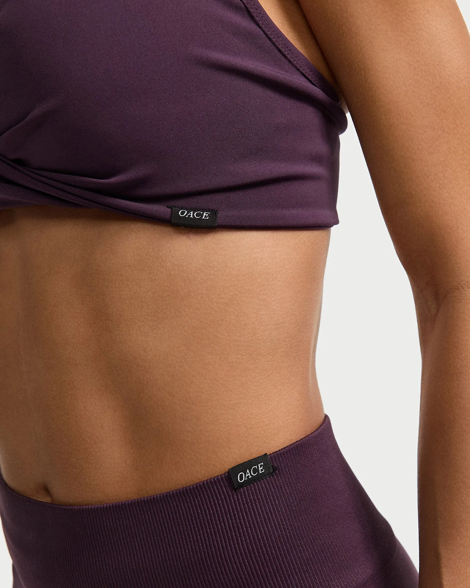 Appearance Twisted Nylon Bra (Outlet)
