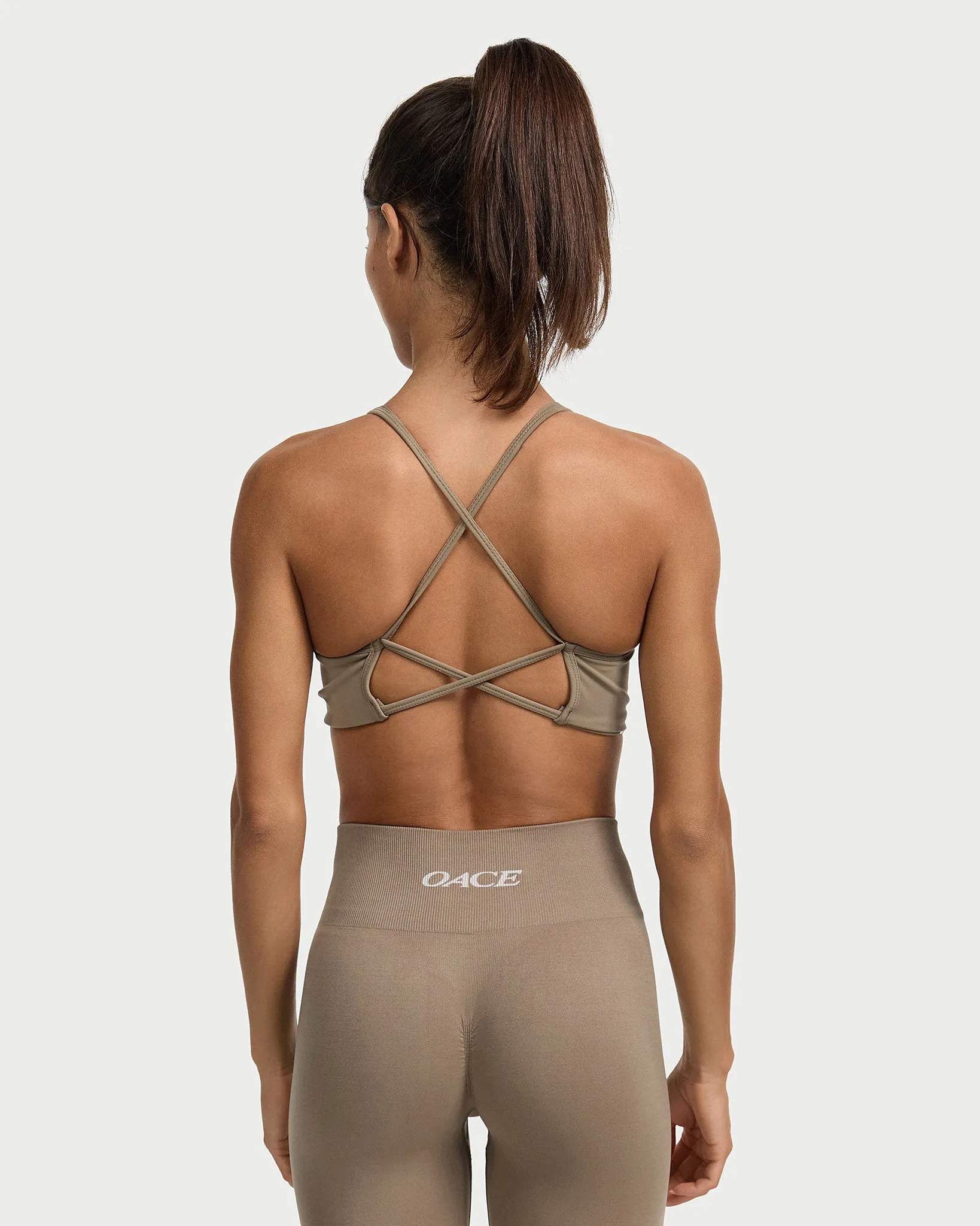 Appearance Twisted Nylon Bra