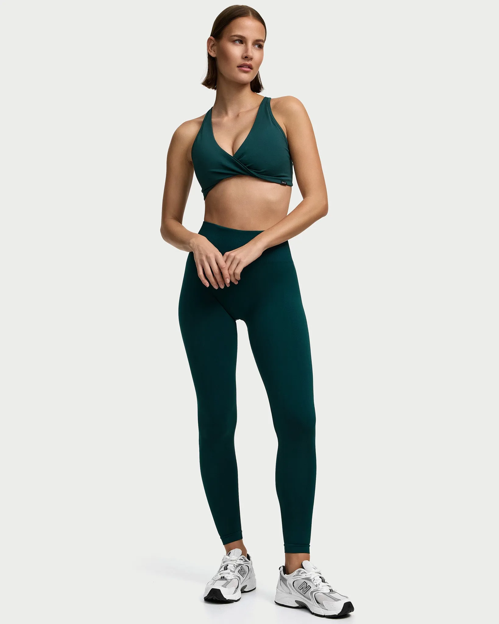 Appearance Twisted Nylon Bra