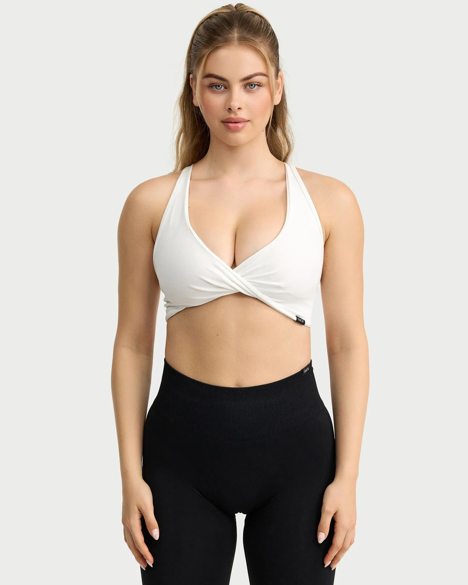 Appearance Twisted Nylon Bra