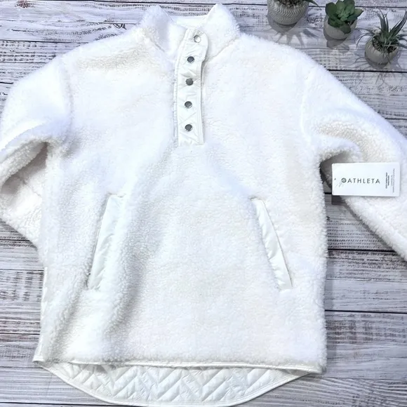 Athleta Cozy Sherpa Snap Pullover