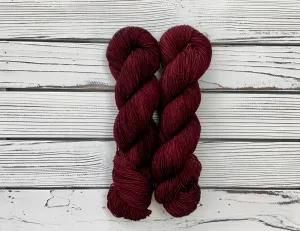 Bella Yarn - Hand Dyed Yarn