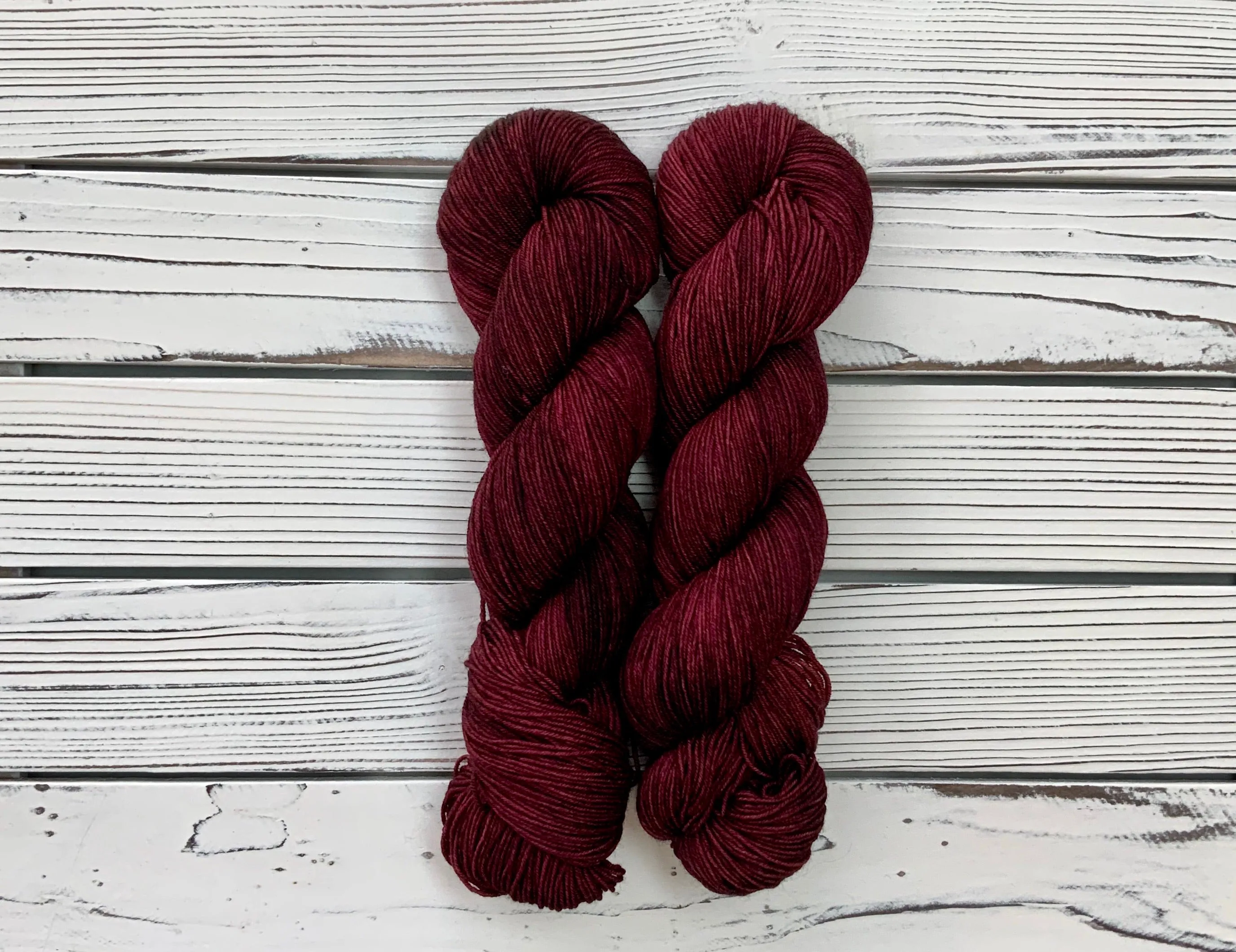 Bella Yarn - Hand Dyed Yarn