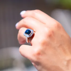 Blue Amber Ring, Ada
