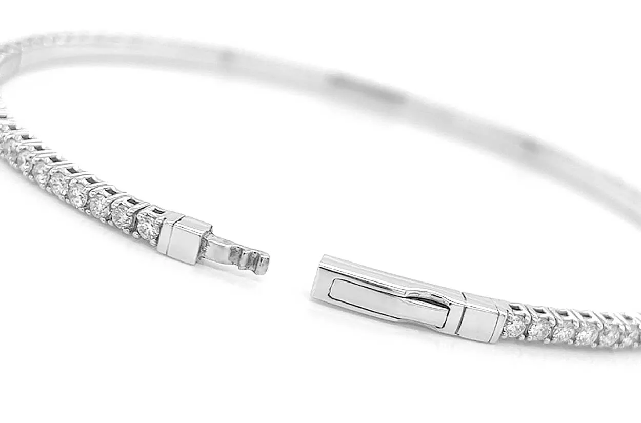 Bracelet 14kt White Gold & Diamonds Bangle Tennis
