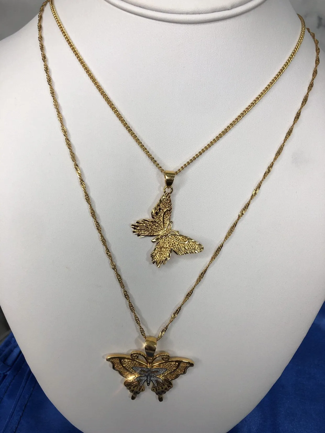 Butterfly necklace , 18k gold plated butterfly necklace, butterfly jewelry, butterfly charm , butterfly pendant , butterfly layered jewelry