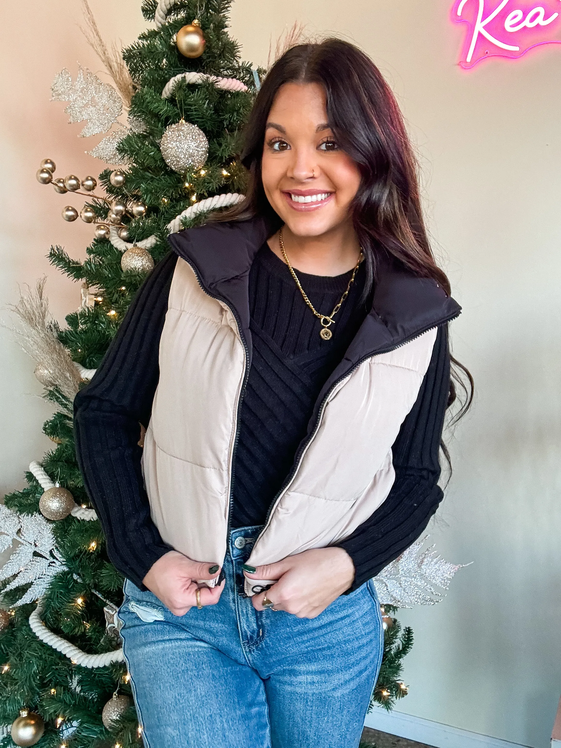 BY THE FIRE REVERSIBLE VEST-BLACK & TAN