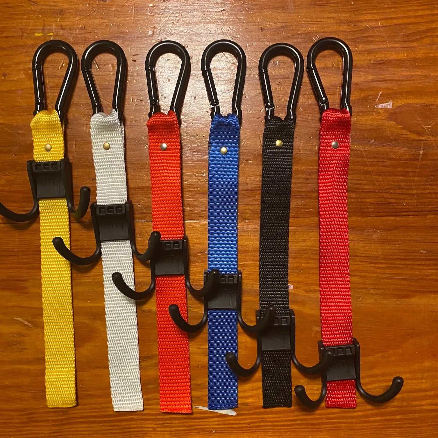 Car Hooks - LH1