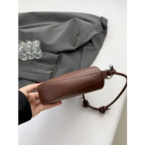 Chic Red Bow PU Leather Knotted Strap Handbag for Stylish Outings