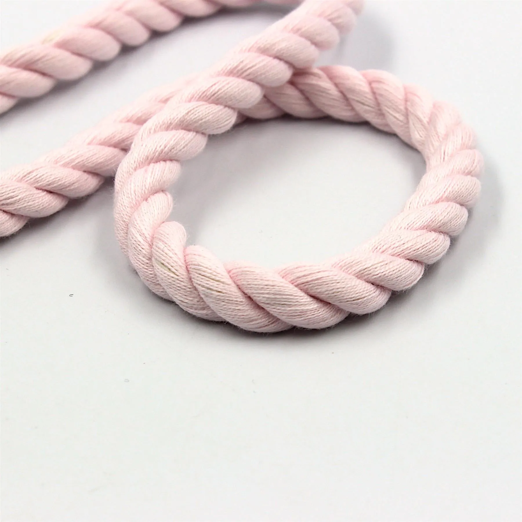 Chunky Matte Twisted Cord 9869
