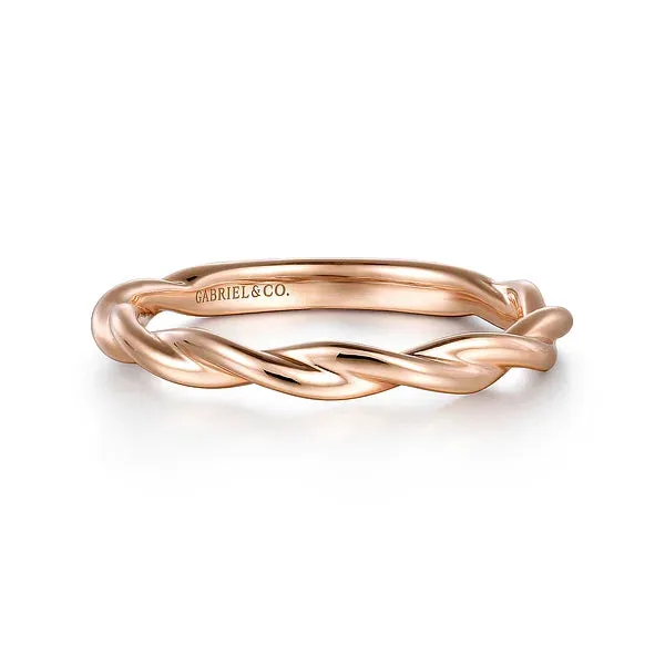 Classic Twist Wedding Band