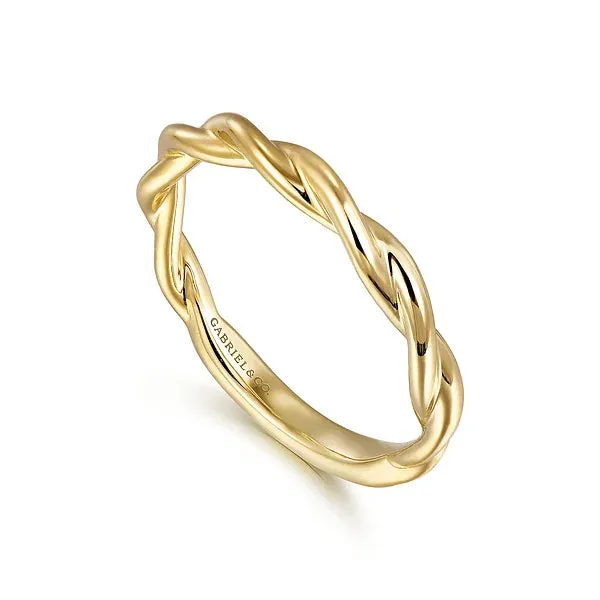 Classic Twist Wedding Band