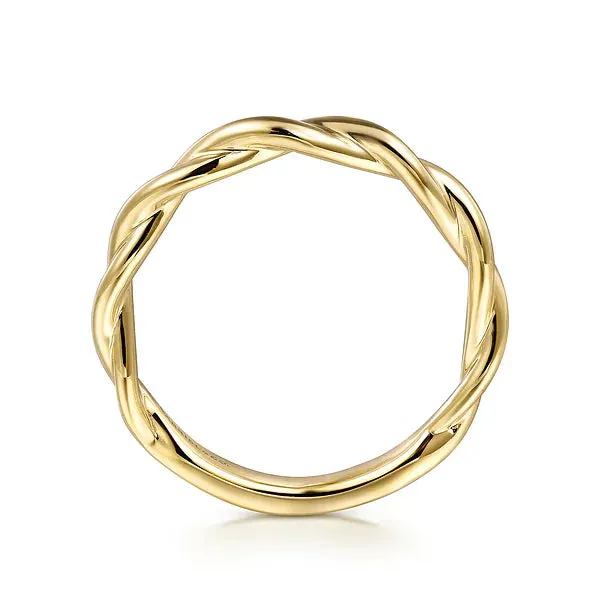 Classic Twist Wedding Band