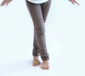 CLEARANCE! 2T Cozy Rib Leggings in Mushroom