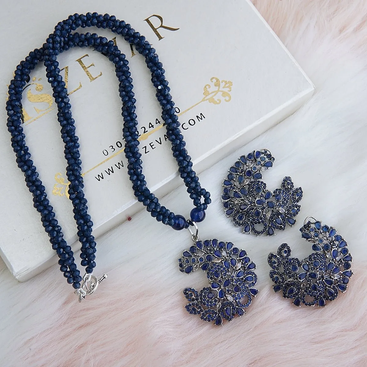 Cubic Zirconia Twisted Mala Pendant Set